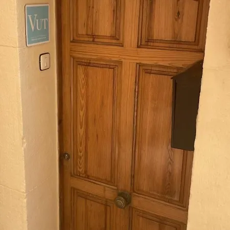 Apartment El Orbayin De Llastres